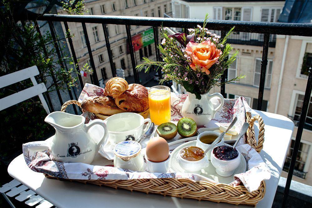 Hotel Caron De Beaumarchais Paris Dış mekan fotoğraf