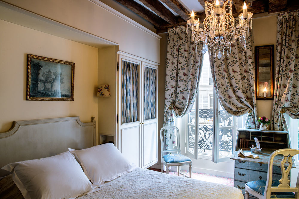 Hotel Caron De Beaumarchais Paris Dış mekan fotoğraf