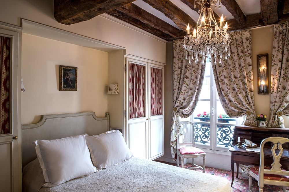 Hotel Caron De Beaumarchais Paris Dış mekan fotoğraf