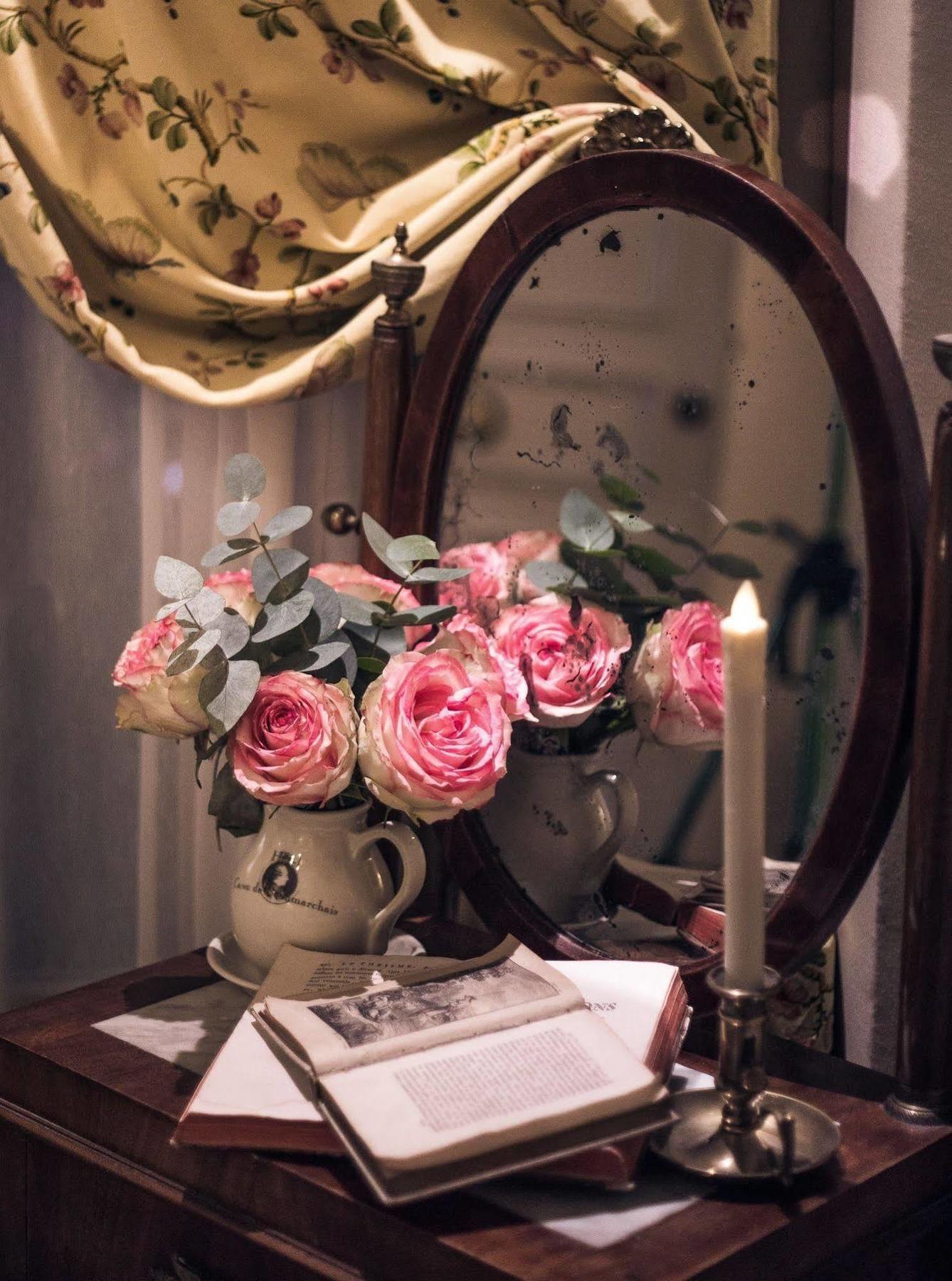 Hotel Caron De Beaumarchais Paris Dış mekan fotoğraf